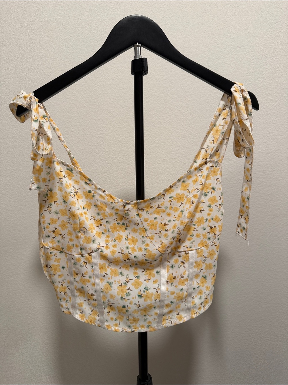 SHEIN Yellow Floral Tie-Shoulder Camisole